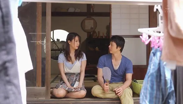 sex clipphot Chuyến về quê mùa hè sung phê với chị dâu